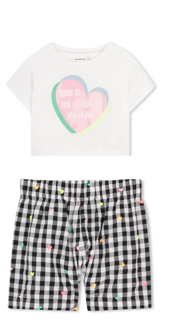 Футболка, шорты