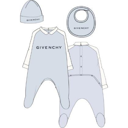 Пижама, шапка, слюнявчик