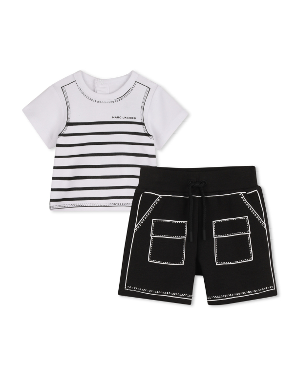 Футболка, шорты в упаковке