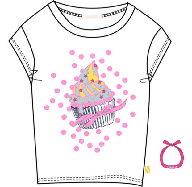 Футболка с браслетом