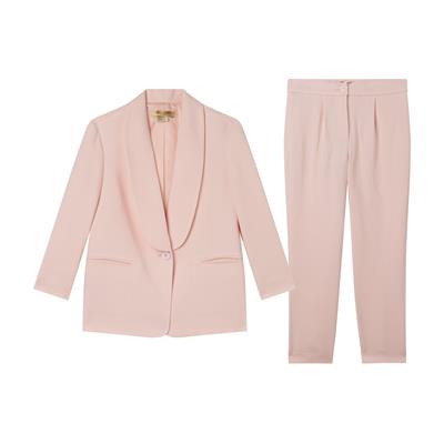 Пиджак с брюками