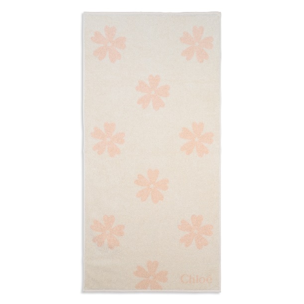 Сумка и пляжное полотенце