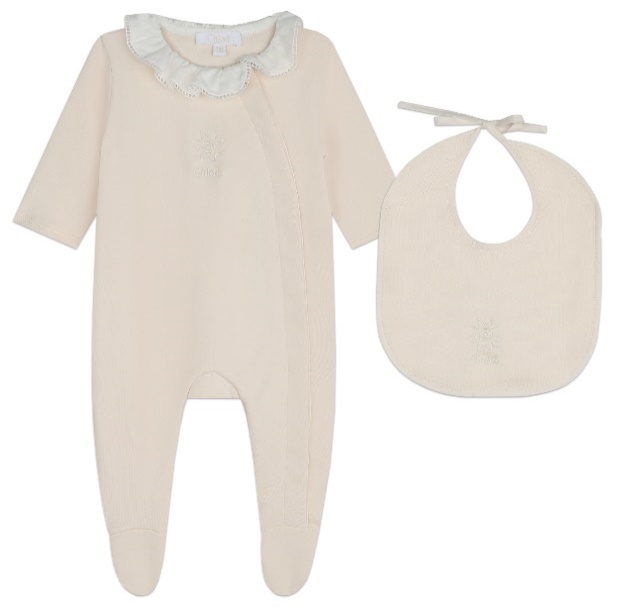 Пижама и слюнявчик