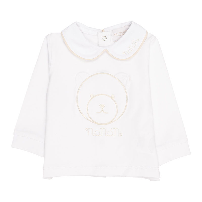 Футболка и брюки