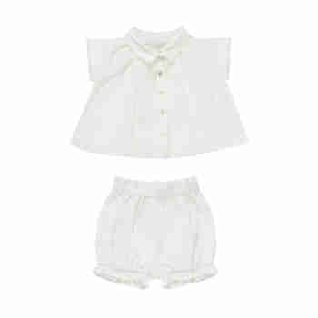 Блузка и шорты