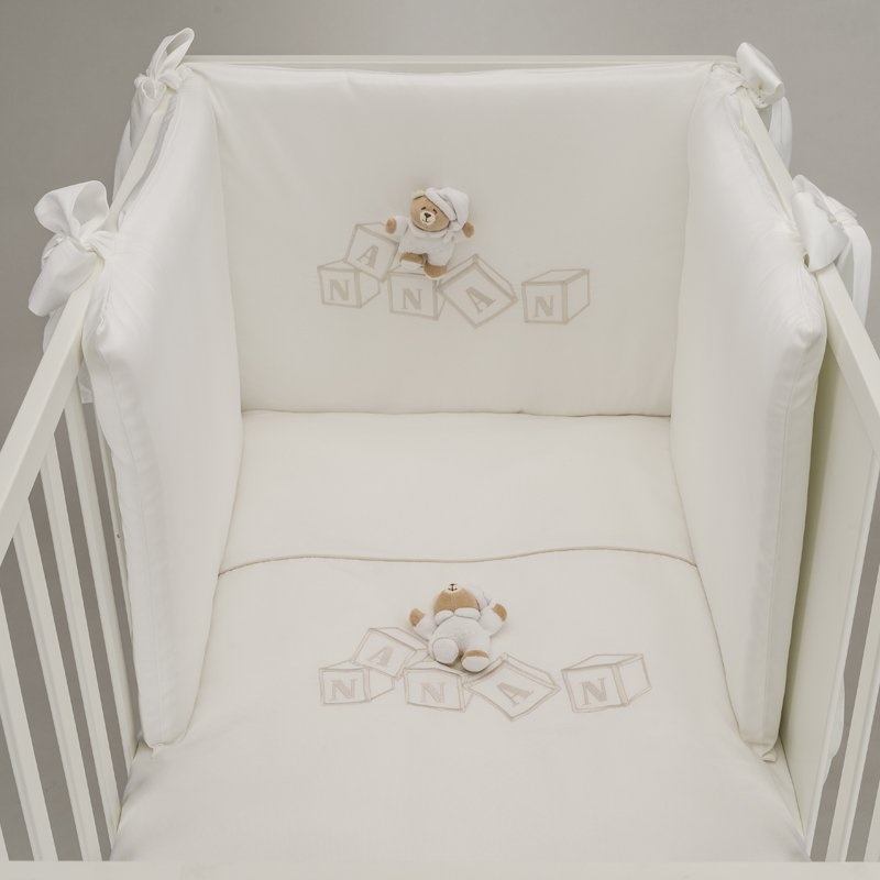 Комплект постельного белья из 4 предметов