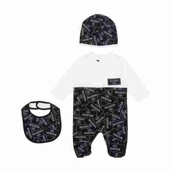 Комбинезон,шапка,слюнявчик