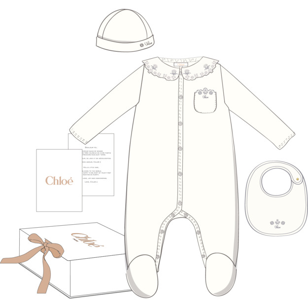 Пижама, слюнявчик, шапка в упаковке