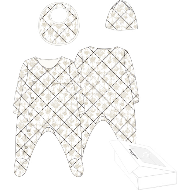 Пижама, шапка, слюнявчик в упаковке