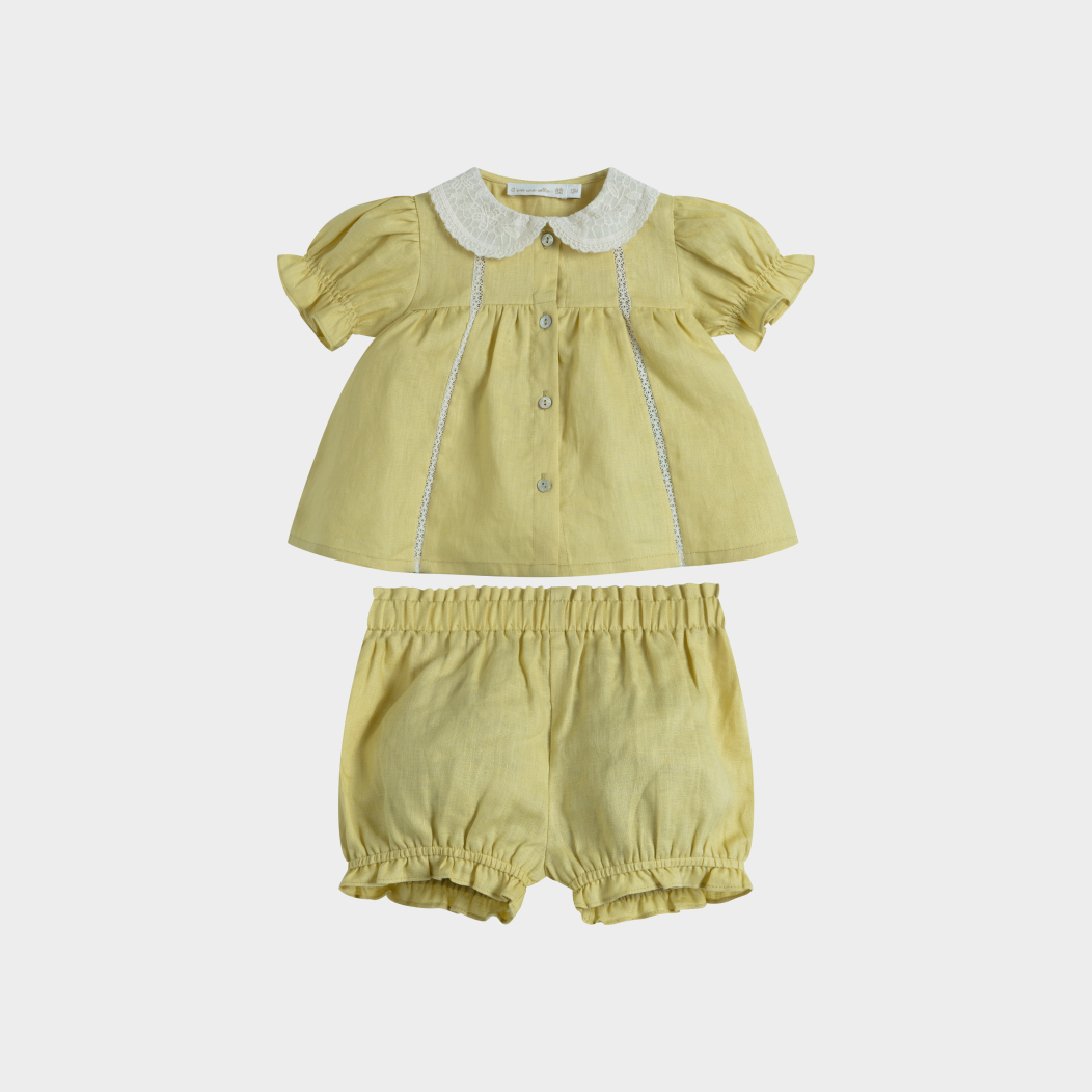 Блузка, шорты