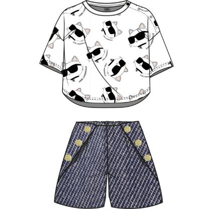 Футболка, шорты