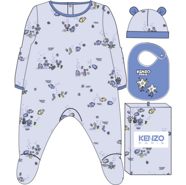 Пижама с шапкой и слюнявчиком