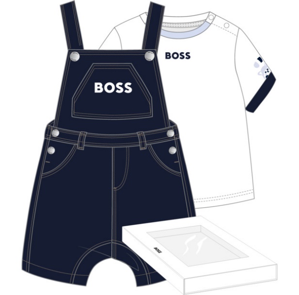 Комбинезон на лямках и футболка