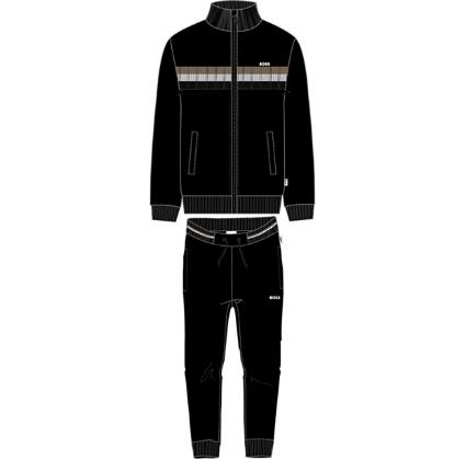 Толстовка и брюки