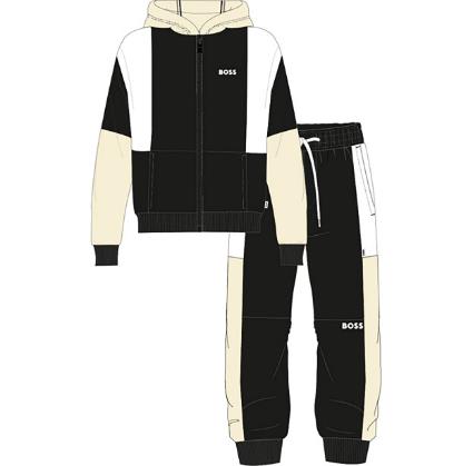 Толстовка и брюки