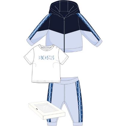 Толстовка, футболка и брюки