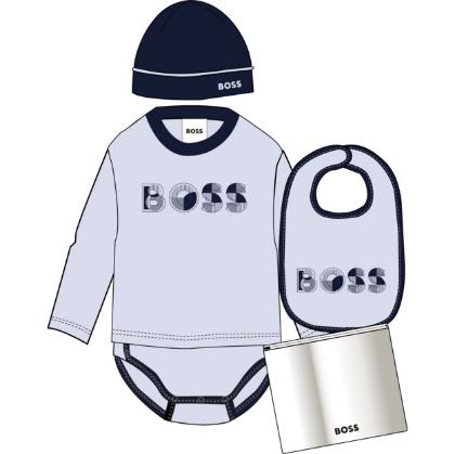 Боди, слюнявчик, шапка в упаковке