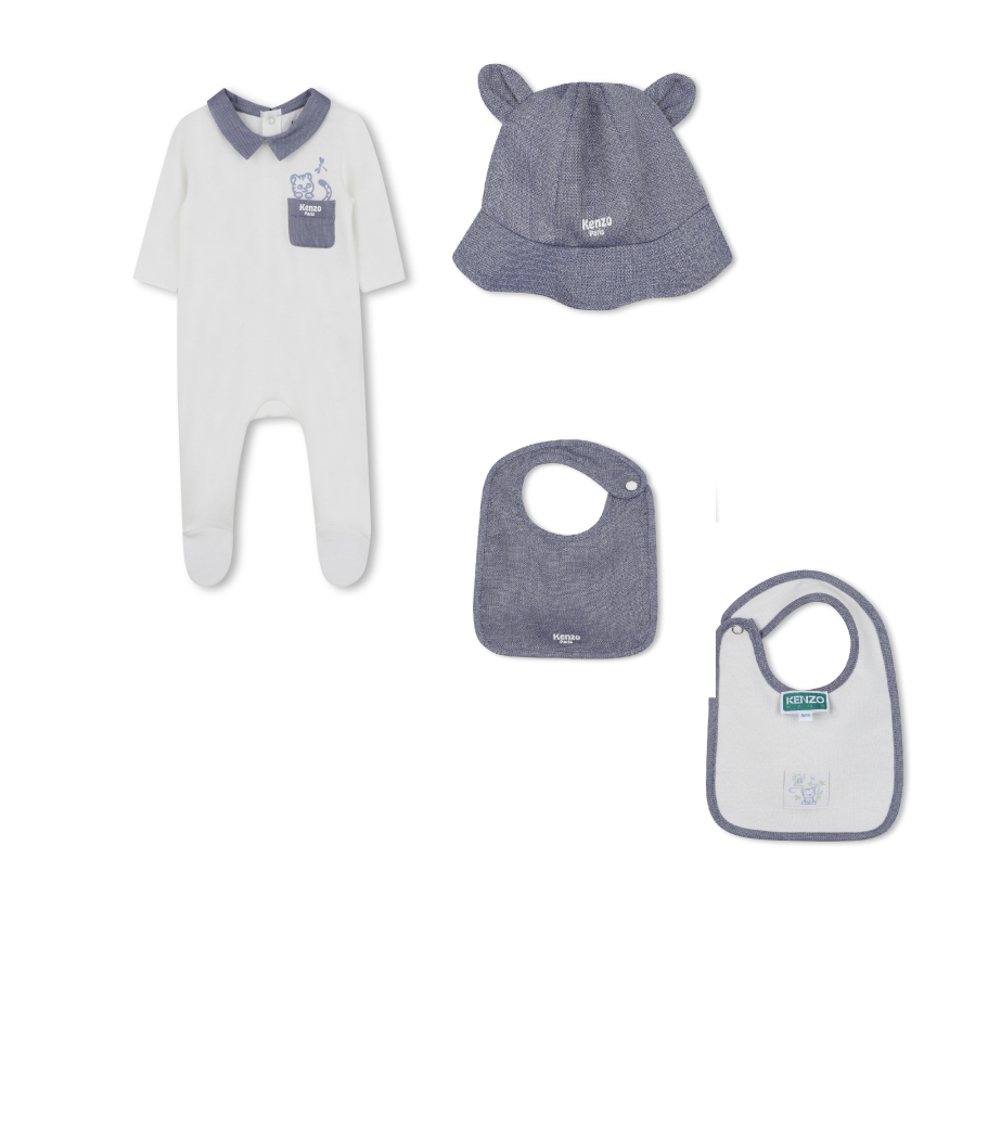 Комбинезон, панама, слюнявчик 2 шт в упаковке