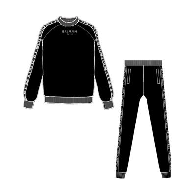 Толстовка и брюки