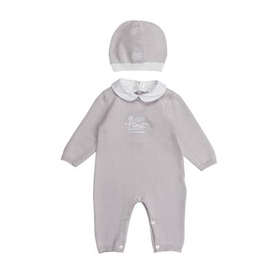 Комбинезон с шапкой