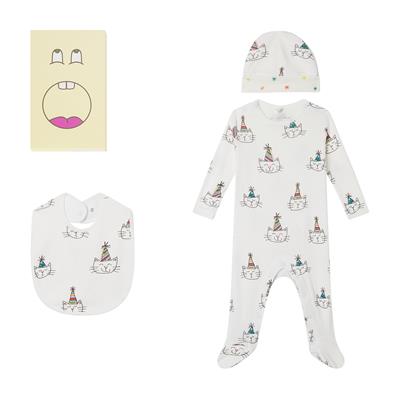 Комбинезон с шапкой и слюнявчиком