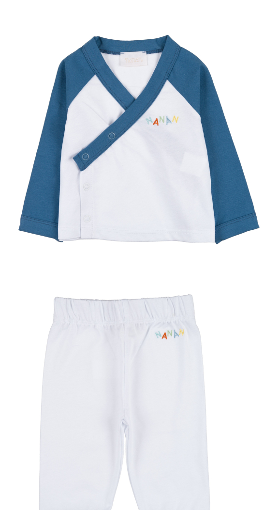 Рубашка с брюками