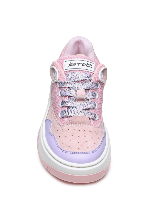 Кроссовки
