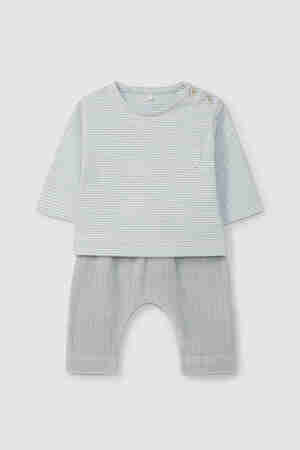 Комплект (футболка, брюки)