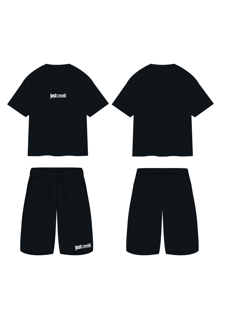 Футболка, шорты