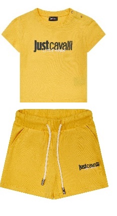 Футболка, шорты