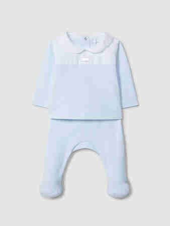 Футболка, брюки