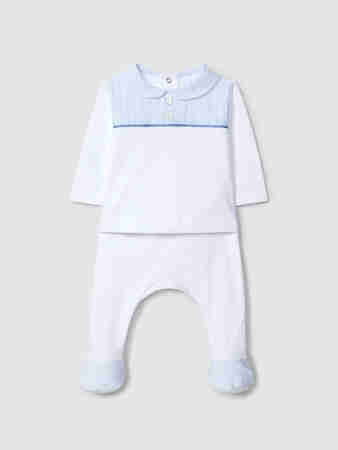 Футболка, брюки