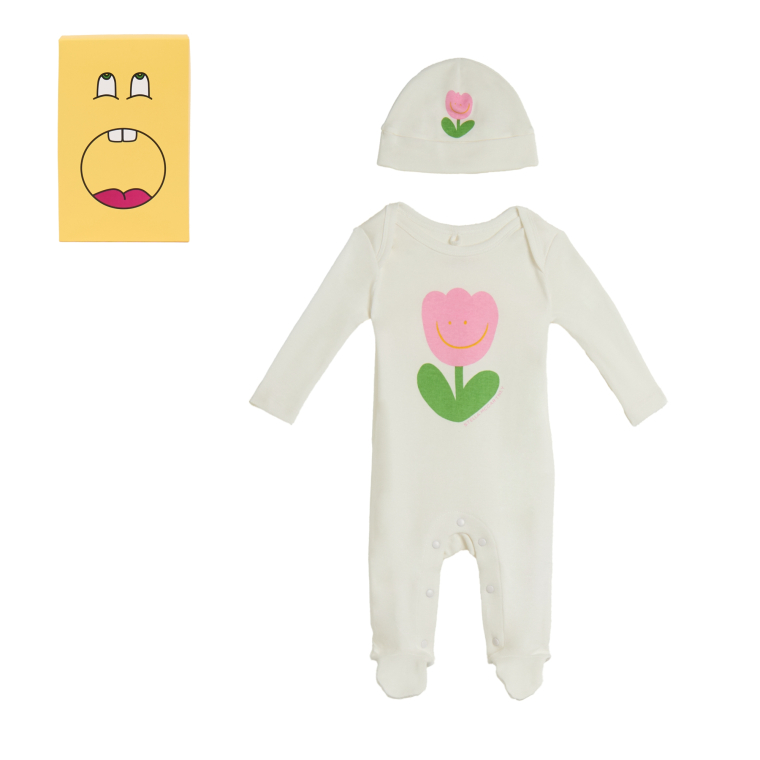 Комбинезон, шапка в упаковке