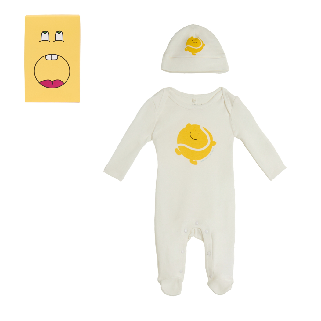 Комбинезон, шапка в упаковке