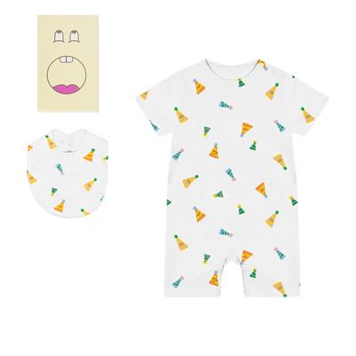 Комбинезон, слюнявчик в упаковке