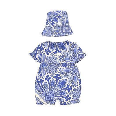 Комбинезон, панама в упаковке