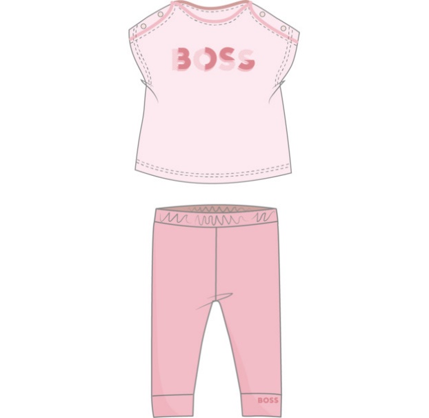 Футболка и легинсы