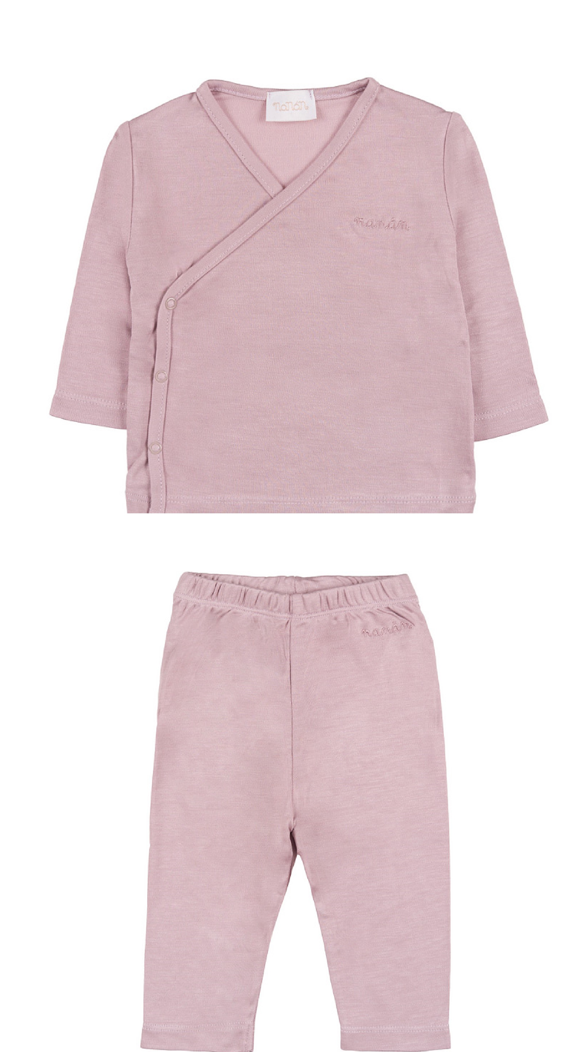 Блузка с брюками