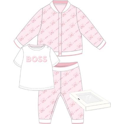 Кардиган, футболка и брюки