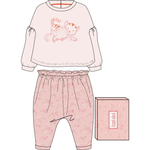 Футболка, брюки в упаковке