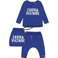 Футболка с брюками