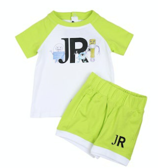 Футболка с шортами